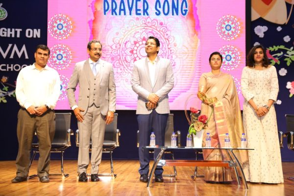 SSVM best boarding school in tamilnadu-Best Cadet award in Republic day